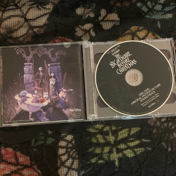 Nightmare Before Christmas DVD and Soundtrack - Picture 7 of 11